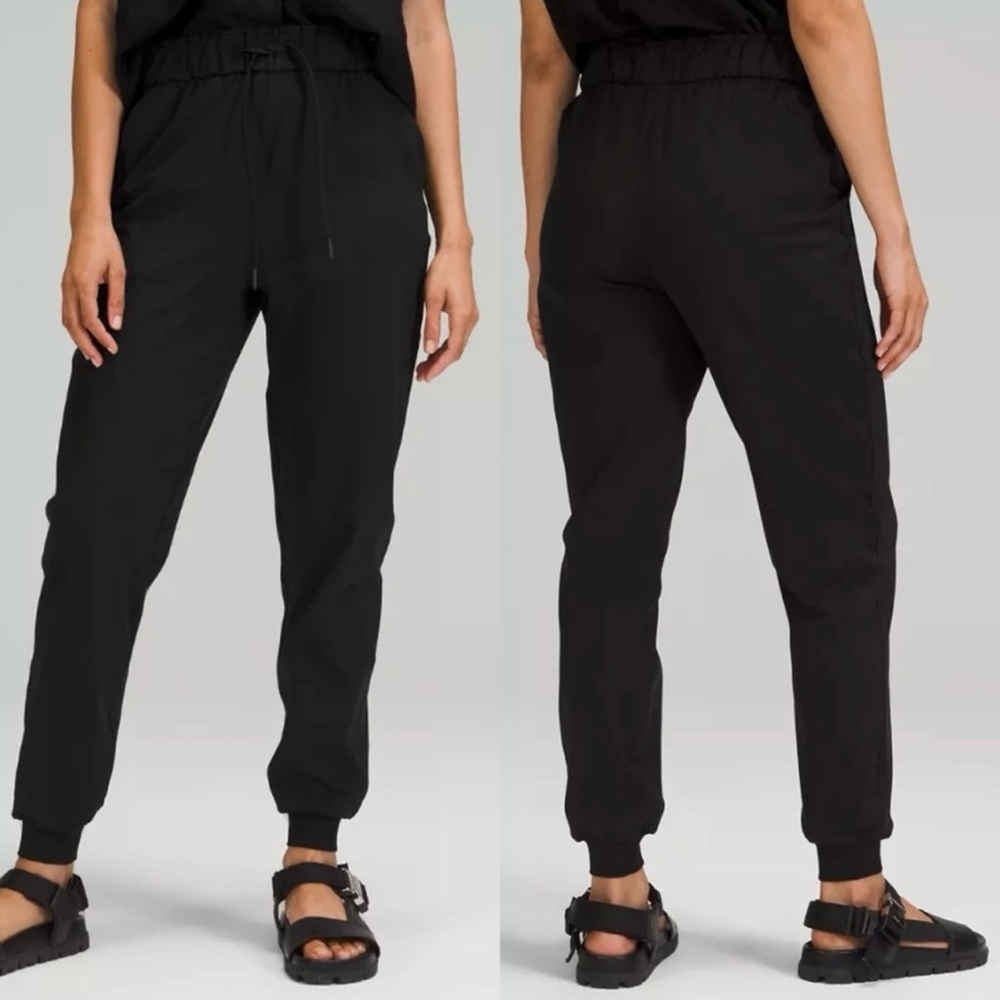 Lululemon Stretch High Rise Joggers